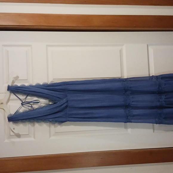 Chelsea & Violet Dresses & Skirts - Chelsea & Violet lace tiered chiffon summer maxi tank dress with lining  - M